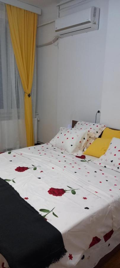 Vlad's Unirii Bucarest